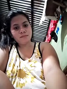 Snapshot of phoenix_1994 chatting on November 18, 2025, 9:18 pm phoenix 1994 online show from November 18, 2025, 9:18 pm