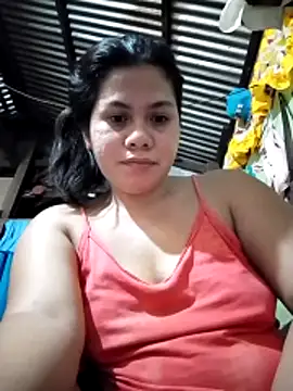 Snapshot of phoenix_1994 chatting on October 29, 2025, 7:35 pm phoenix 1994 online show from October 29, 2025, 7:35 pm