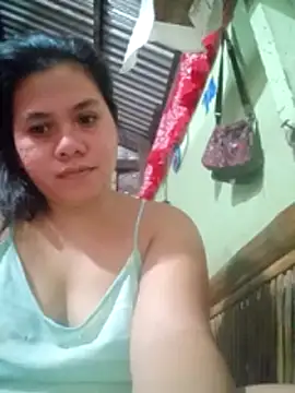 Snapshot of phoenix_1994 chatting on December 5, 2025, 9:34 pm phoenix 1994 online show from December 5, 2025, 9:34 pm