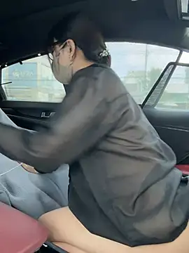 Linh 2004 online show from February 3, 2026, 6:40 am