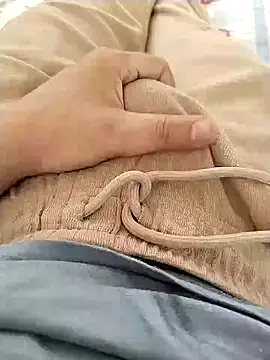 zorhotty online show from July 11, 2026, 6:57 am