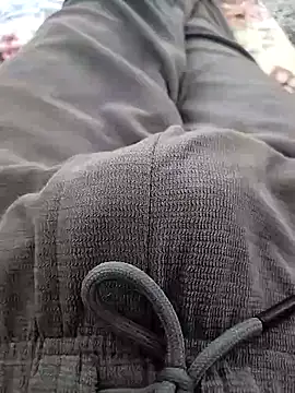 zorhotty online show from July 14, 2026, 12:22 pm