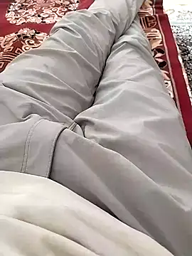 zorhotty online show from April 5, 2026, 7:59 am