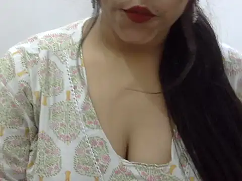 Snapshot of LIYO_ chatting on July 22, 2026, 8:49 am LIYO online show from July 22, 2026, 8:49 am