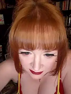 Snapshot of BettyBonvoy chatting on May 3, 2026, 7:50 pm BettyBonvoy online show from May 3, 2026, 7:50 pm