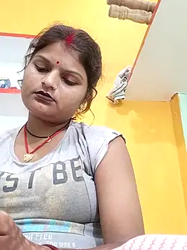 Snapshot of Hot_mirchjii chatting on October 13, 2025, 11:34 am Hot mirchjii online show from October 13, 2025, 11:34 am