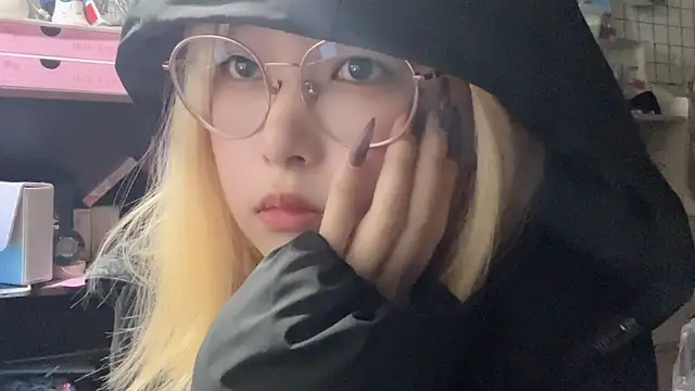 Snapshot of luna51888 chatting on October 7, 2025, 3:13 pm luna51888 online show from October 7, 2025, 3:13 pm