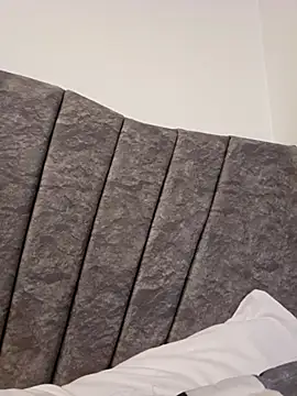 mangoshake  online show from February 15, 2026, 6:58 am