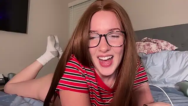 anamira1 online show from March 20, 2026, 10:55 pm