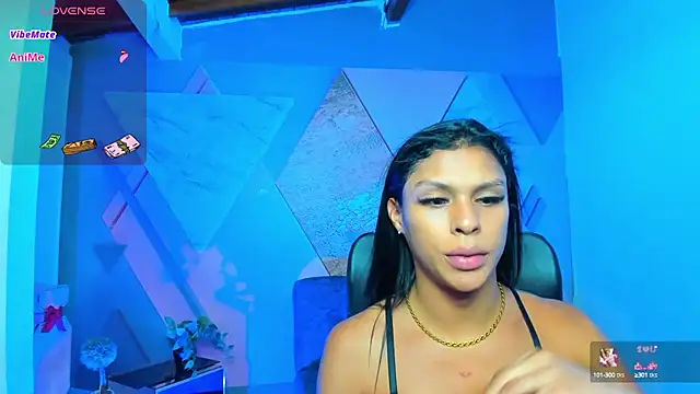 keytinthomson  online show from September 24, 2025, 8:04 pm