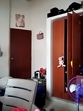 saenz eymi online show from April 5, 2026, 5:41 pm