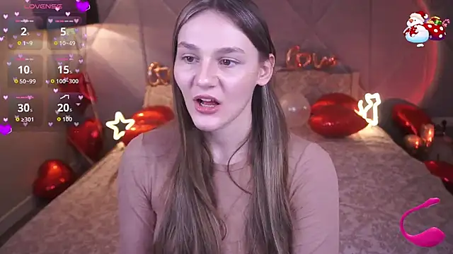 Snapshot of DiamondGoldie chatting on February 8, 2026, 8:28 pm DiamondGoldie online show from February 8, 2026, 8:28 pm