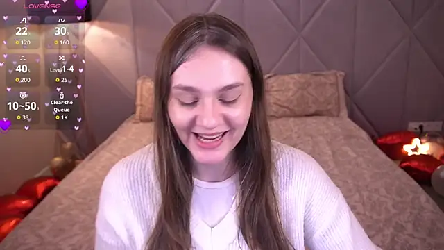 Snapshot of DiamondGoldie chatting on February 25, 2026, 8:19 pm DiamondGoldie online show from February 25, 2026, 8:19 pm