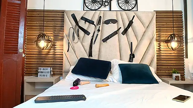 Snapshot of Cinthiabaker chatting on November 28, 2025, 11:54 am Cinthiabaker online show from November 28, 2025, 11:54 am