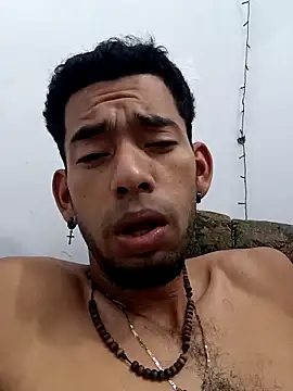 Negritohot2828 online show from February 3, 2026, 6:33 am