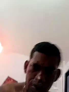 Snapshot of Negritohot2828 chatting on November 9, 2025, 1:37 pm Negritohot2828 online show from November 9, 2025, 1:37 pm