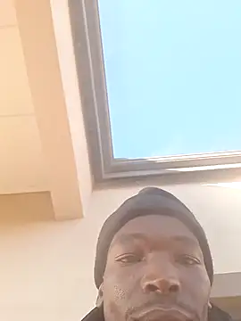 sex-machanic online show from December 3, 2025, 4:35 am