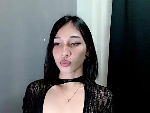 Urfucking khloe1 online show from November 28, 2025, 9:26 pm