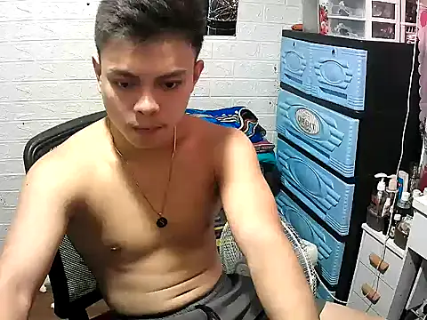 Pinoy slutcummer69 online show from March 13, 2026, 7:02 am