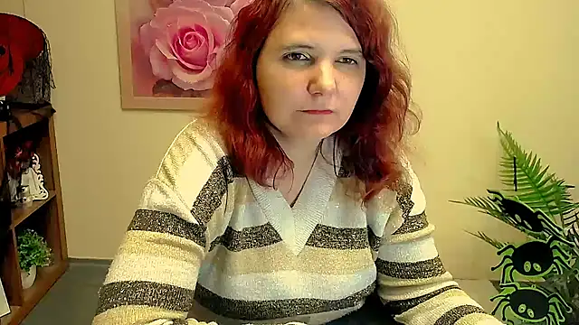 Snapshot of TwoBigSuns chatting on October 22, 2025, 7:52 am TwoBigSuns online show from October 22, 2025, 7:52 am