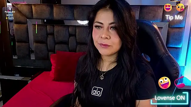 Aniajoness  online show from March 27, 2026, 3:59 am