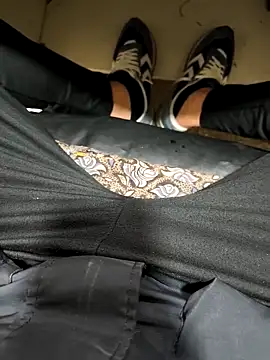 Snapshot of Ersin_meral chatting on September 19, 2025, 6:50 am Ersin meral online show from September 19, 2025, 6:50 am