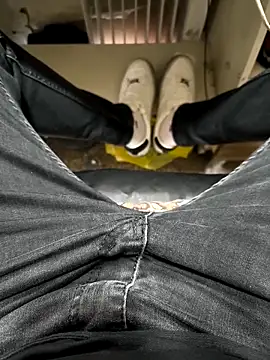 Snapshot of Ersin_meral chatting on September 11, 2025, 9:09 am Ersin meral online show from September 11, 2025, 9:09 am