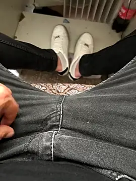 Snapshot of Ersin_meral chatting on September 23, 2025, 11:06 am Ersin meral online show from September 23, 2025, 11:06 am