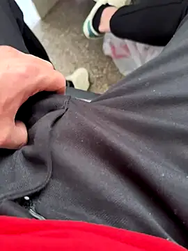 Snapshot of Ersin_meral chatting on October 3, 2025, 7:21 am Ersin meral online show from October 3, 2025, 7:21 am