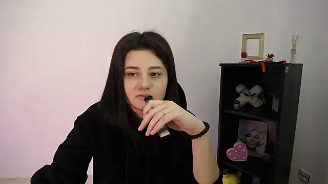 Snapshot of Katrin_kiss_ chatting on February 5, 2026, 1:29 pm Katrin kiss online show from February 5, 2026, 1:29 pm