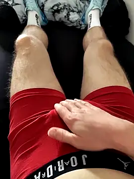  -neo-  online show from April 4, 2026, 12:23 pm