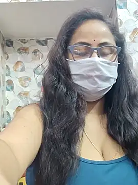 nisha 1110 online show from March 18, 2026, 5:58 pm