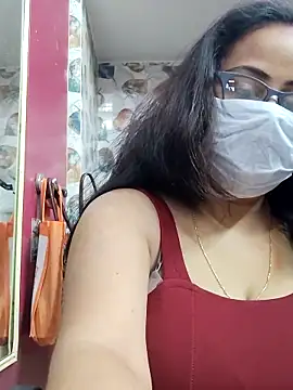 nisha 1110 online show from March 5, 2026, 2:35 pm