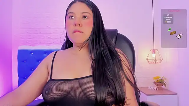 Snapshot of julieta_miller01 chatting on November 21, 2025, 11:42 am julieta miller01 online show from November 21, 2025, 11:42 am