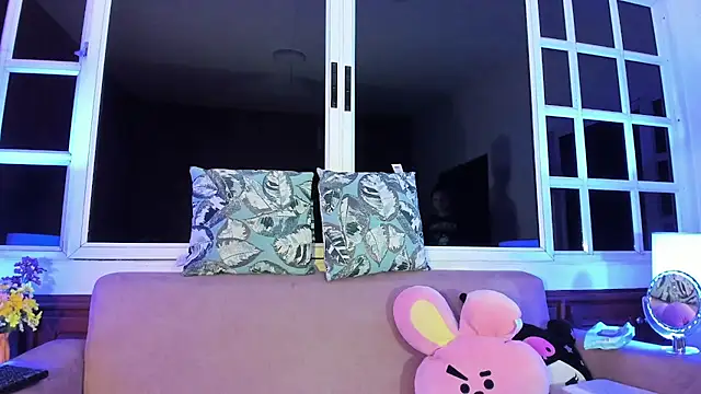 Snapshot of harimoon1 chatting on October 29, 2025, 12:20 am harimoon1 online show from October 29, 2025, 12:20 am