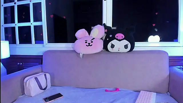 harimoon1 online show from March 13, 2026, 3:22 am