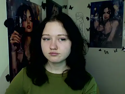 Snapshot of LadyAlice_ chatting on December 5, 2025, 7:29 am LadyAlice online show from December 5, 2025, 7:29 am