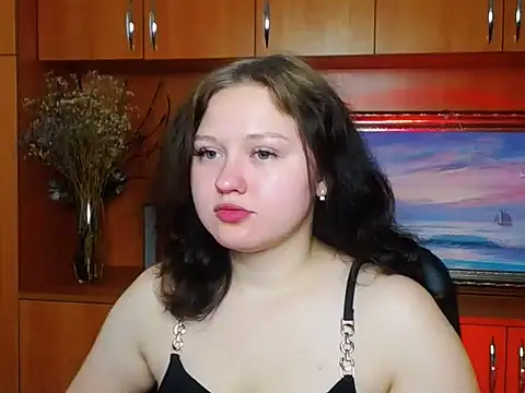 Snapshot of LadyAlice_ chatting on June 15, 2026, 6:24 am LadyAlice online show from June 15, 2026, 6:24 am