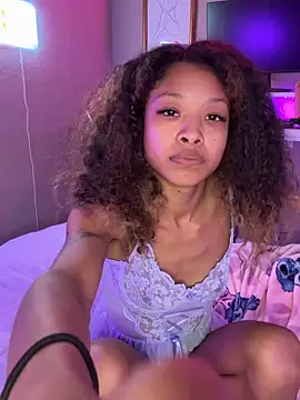 Snapshot of rubywithpearls chatting on December 1, 2025, 11:27 pm rubywithpearls online show from December 1, 2025, 11:27 pm