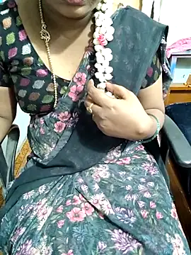 lolida69thamil online show from November 28, 2025, 1:11 pm