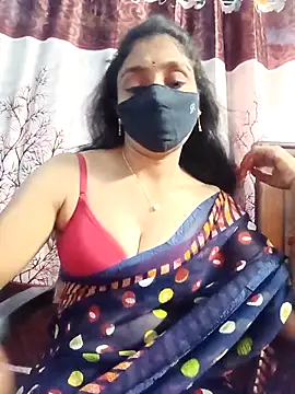 hotsana79 online show from October 7, 2025, 4:13 am