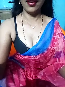 hotsana79 online show from December 2, 2025, 7:21 am