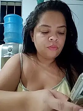 Snapshot of NALLANDA chatting on September 27, 2025, 2:07 am NALLANDA online show from September 27, 2025, 2:07 am