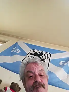 Snapshot of Fonse1860 chatting on March 1, 2026, 8:25 am Fonse1860 online show from March 1, 2026, 8:25 am