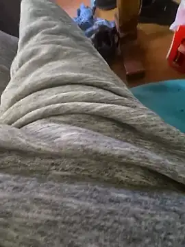 Snapshot of Fonse1860 chatting on December 15, 2025, 8:20 am Fonse1860 online show from December 15, 2025, 8:20 am