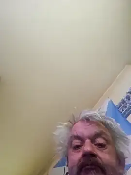 Snapshot of Fonse1860 chatting on December 22, 2025, 9:20 am Fonse1860 online show from December 22, 2025, 9:20 am