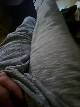 Snapshot of Fonse1860 chatting on December 4, 2025, 8:13 am Fonse1860 online show from December 4, 2025, 8:13 am