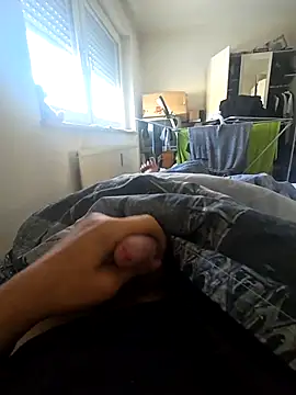 Snapshot of Fonse1860 chatting on January 6, 2026, 12:20 pm Fonse1860 online show from January 6, 2026, 12:20 pm