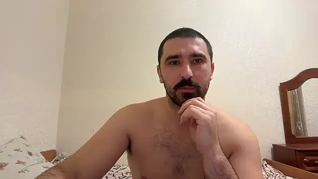 Hard to Obey online show from November 5, 2025, 8:01 pm