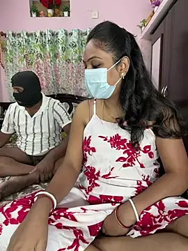 Snapshot of Latha1 chatting on February 20, 2026, 2:52 am Latha1 online show from February 20, 2026, 2:52 am